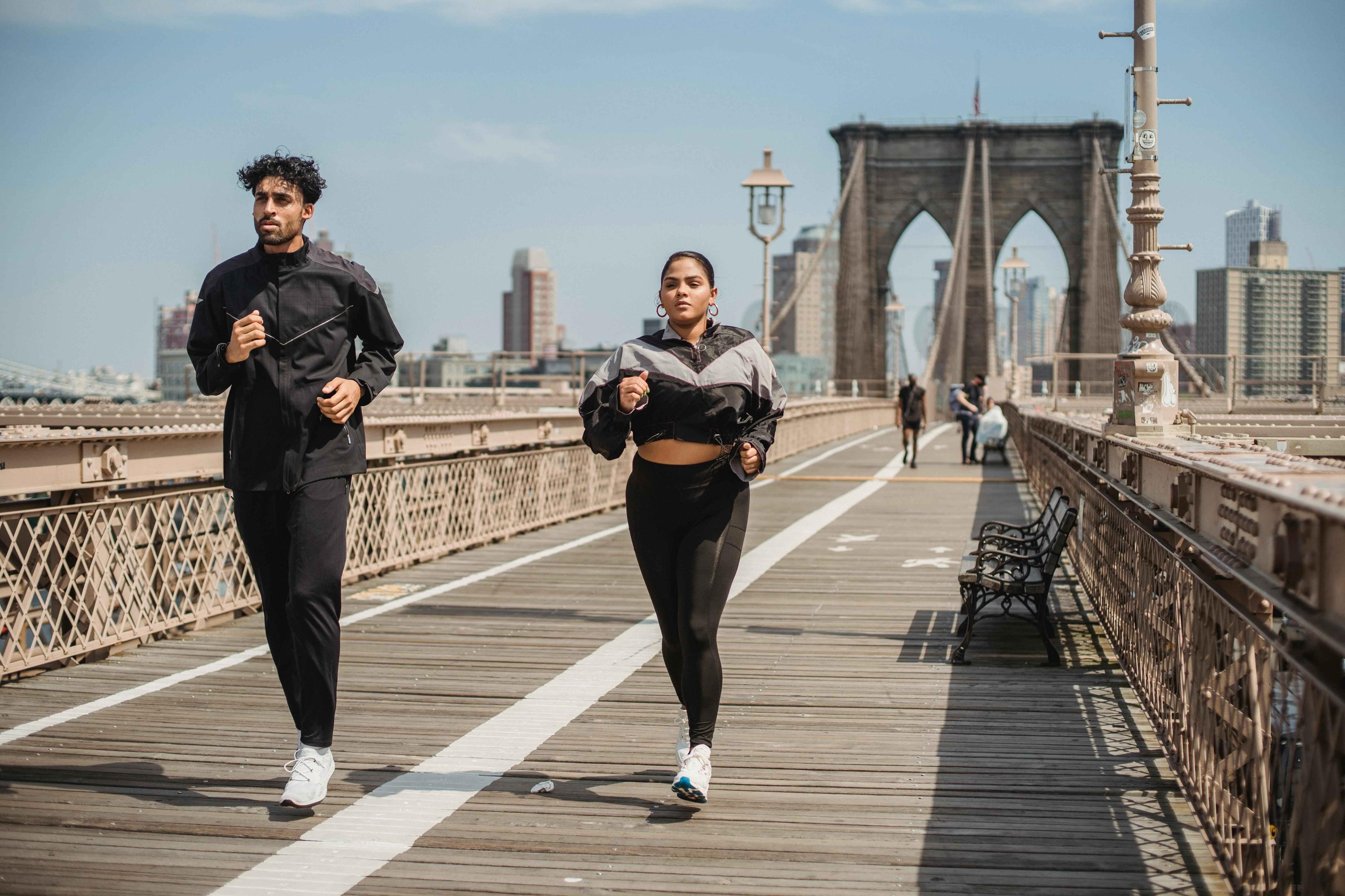 35 Sporty and Active Date Ideas for Young and Fit Couples